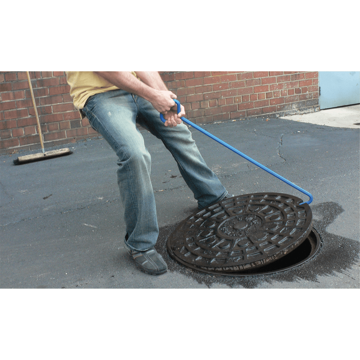 Trumbull In-Line Handle Manhole Cover Hook, 24" Long