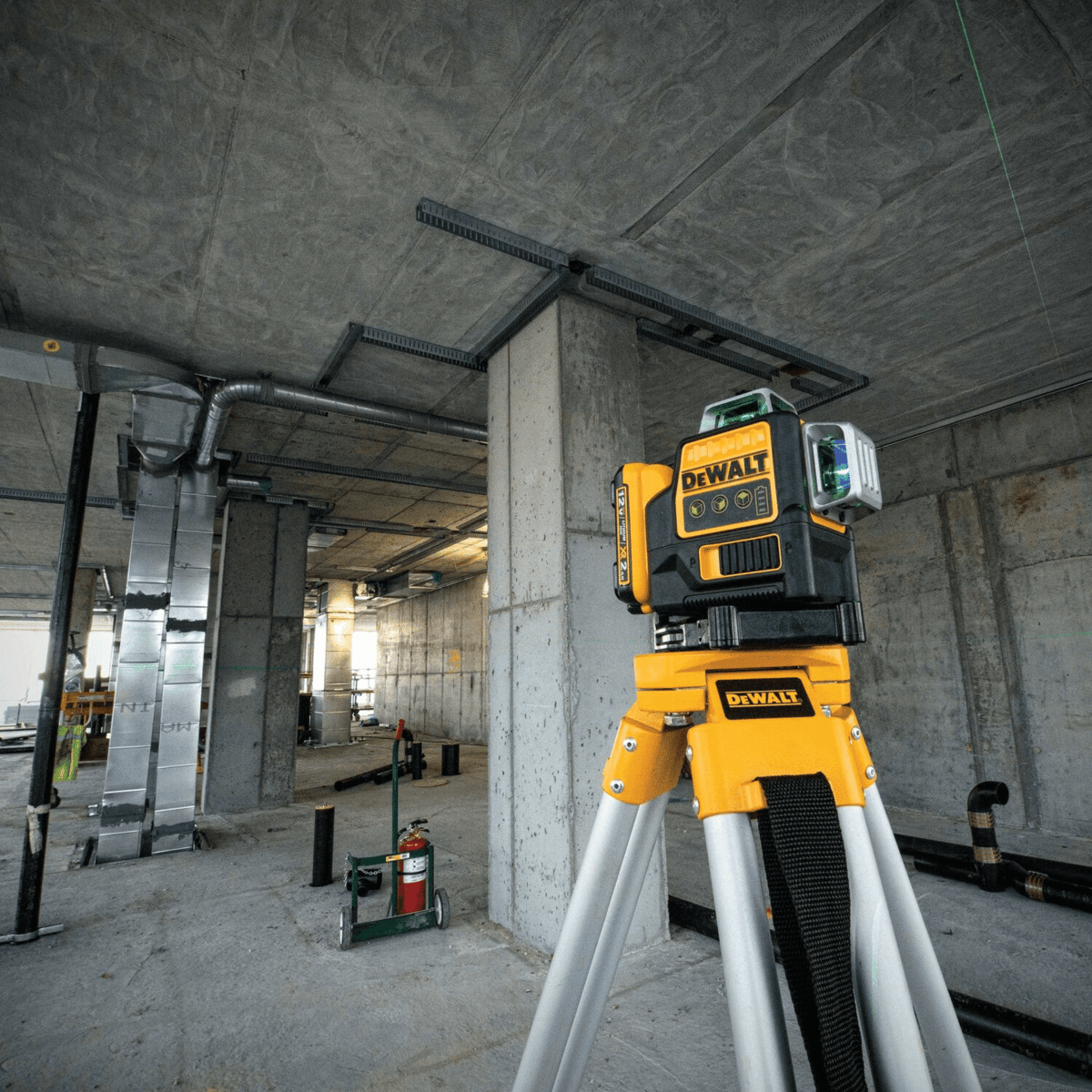 DEWALT 12V MAX 3 x 360 Green Line Laser