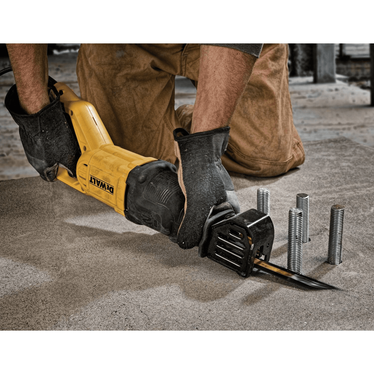 DEWALT Standard Reciprocating Saw, 12 Amp