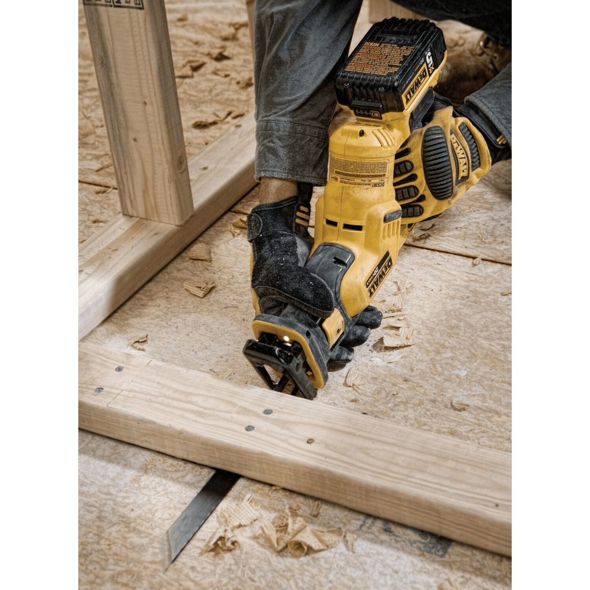 DEWALT 20V MAX Compact Cordless Reciprocating Saw, Tool Only