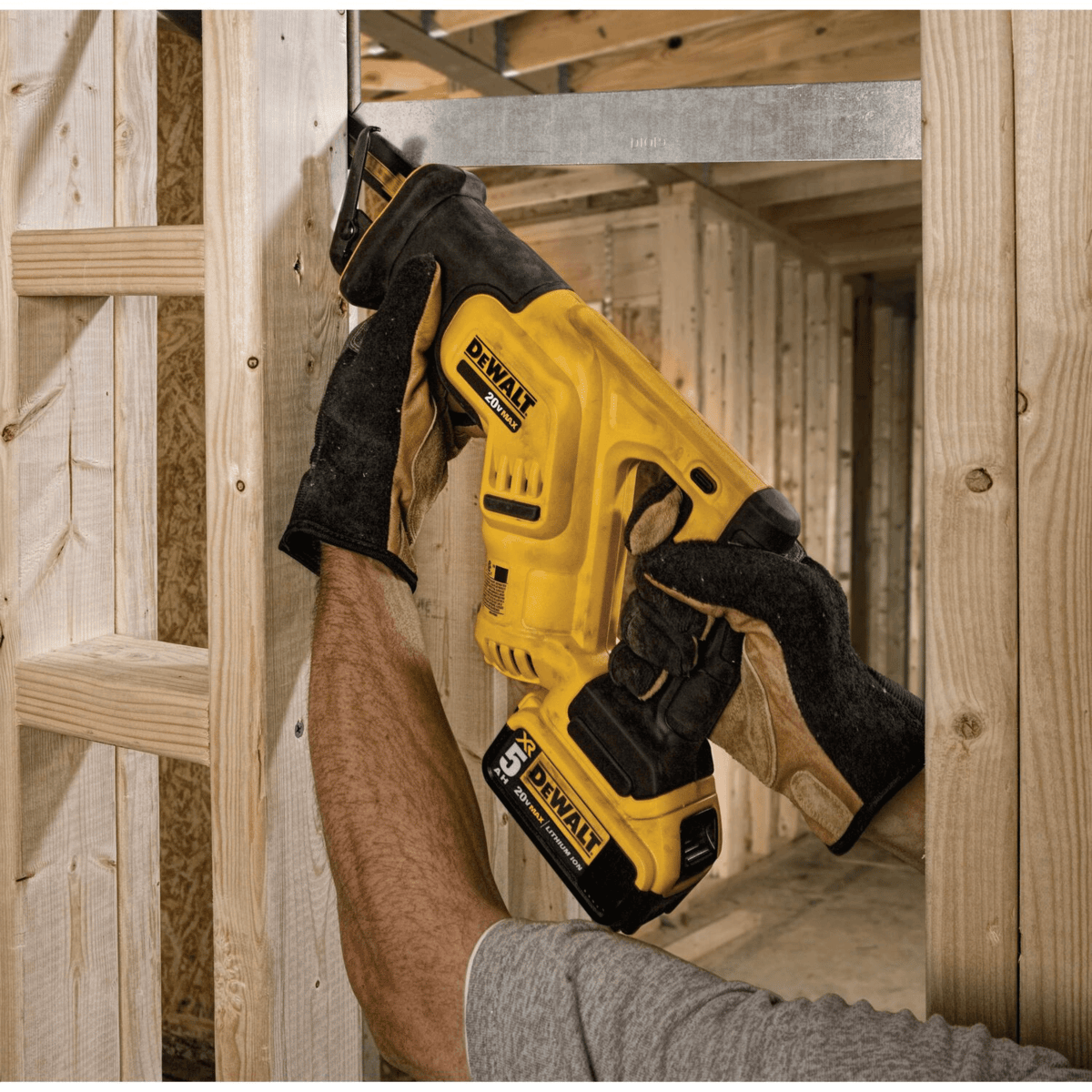 DEWALT 20V MAX Compact Cordless Reciprocating Saw, Tool Only