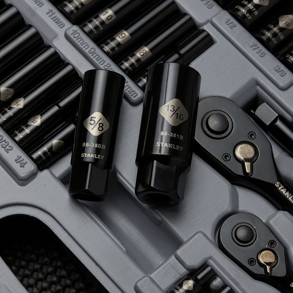 STANLEY 69-Piece Black Chrome Socket Set