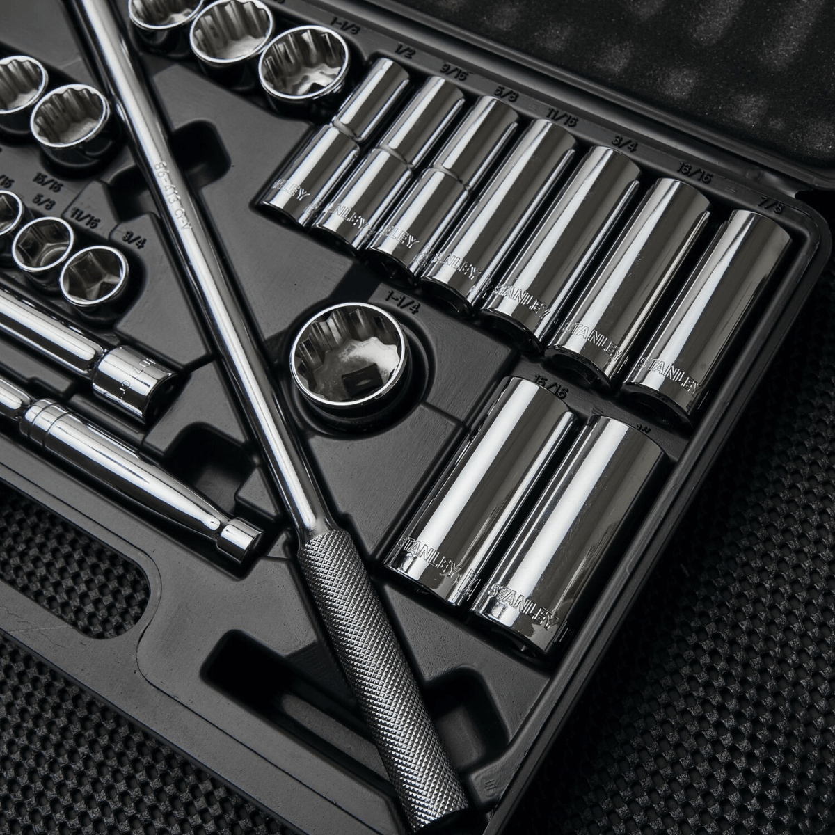 STANLEY 26-Piece 1/2" Drive Socket Set