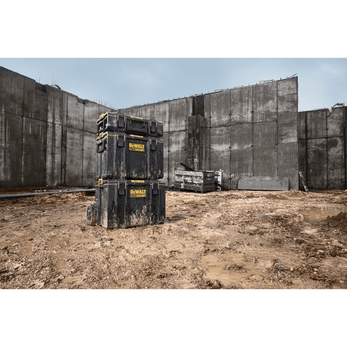 DEWALT Tough System 2.0 Rolling Tower