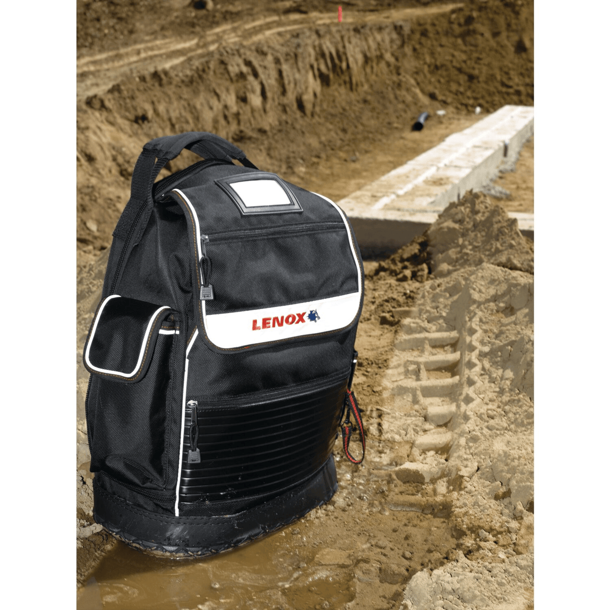 LENOX Storage Backpack