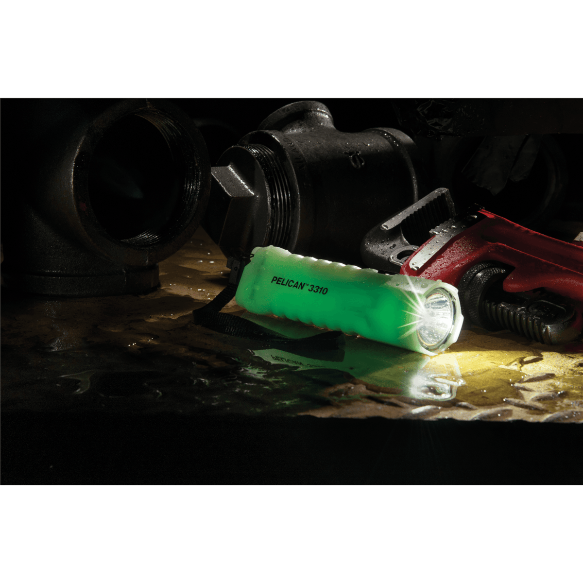 Pelican™ 3310 High Performance Flashlight, Photoluminescent