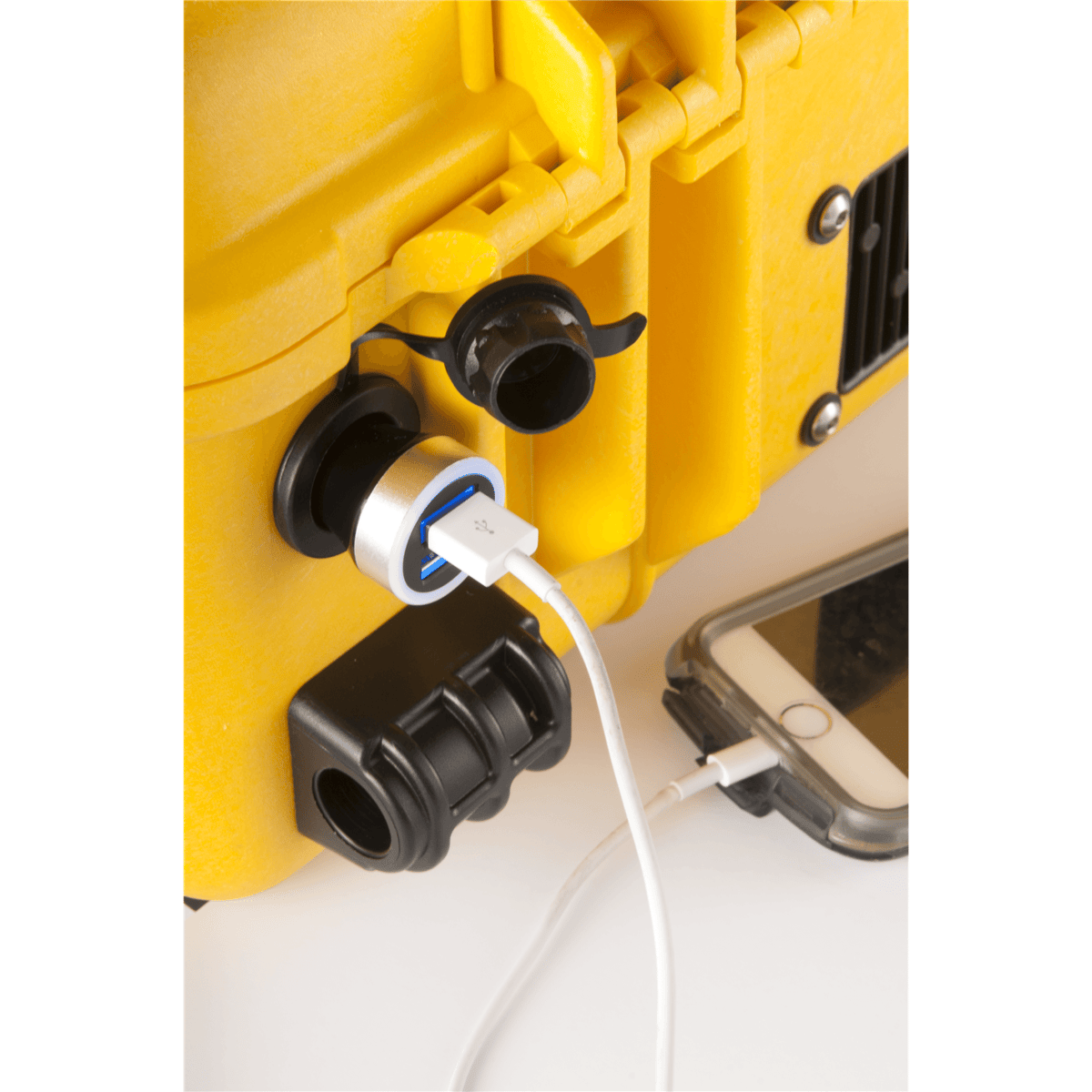 Pelican™ 9460 Remote Area Light, Yellow