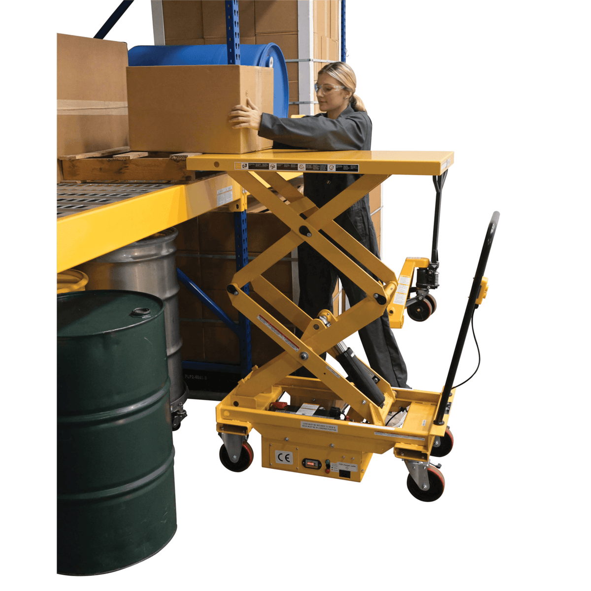 Vestil Steel DC Powered Hydraulic Double Scissor Cart 20-1/2In x 39-3/4In 1000 Lb Yellow CART1000DDC