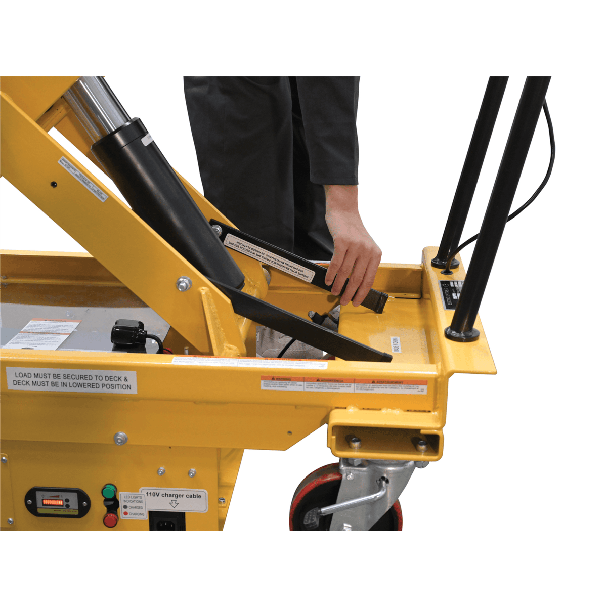 Vestil Steel DC Powered Hydraulic Double Scissor Cart 20-1/2In x 39-3/4In 1000 Lb Yellow CART1000DDC