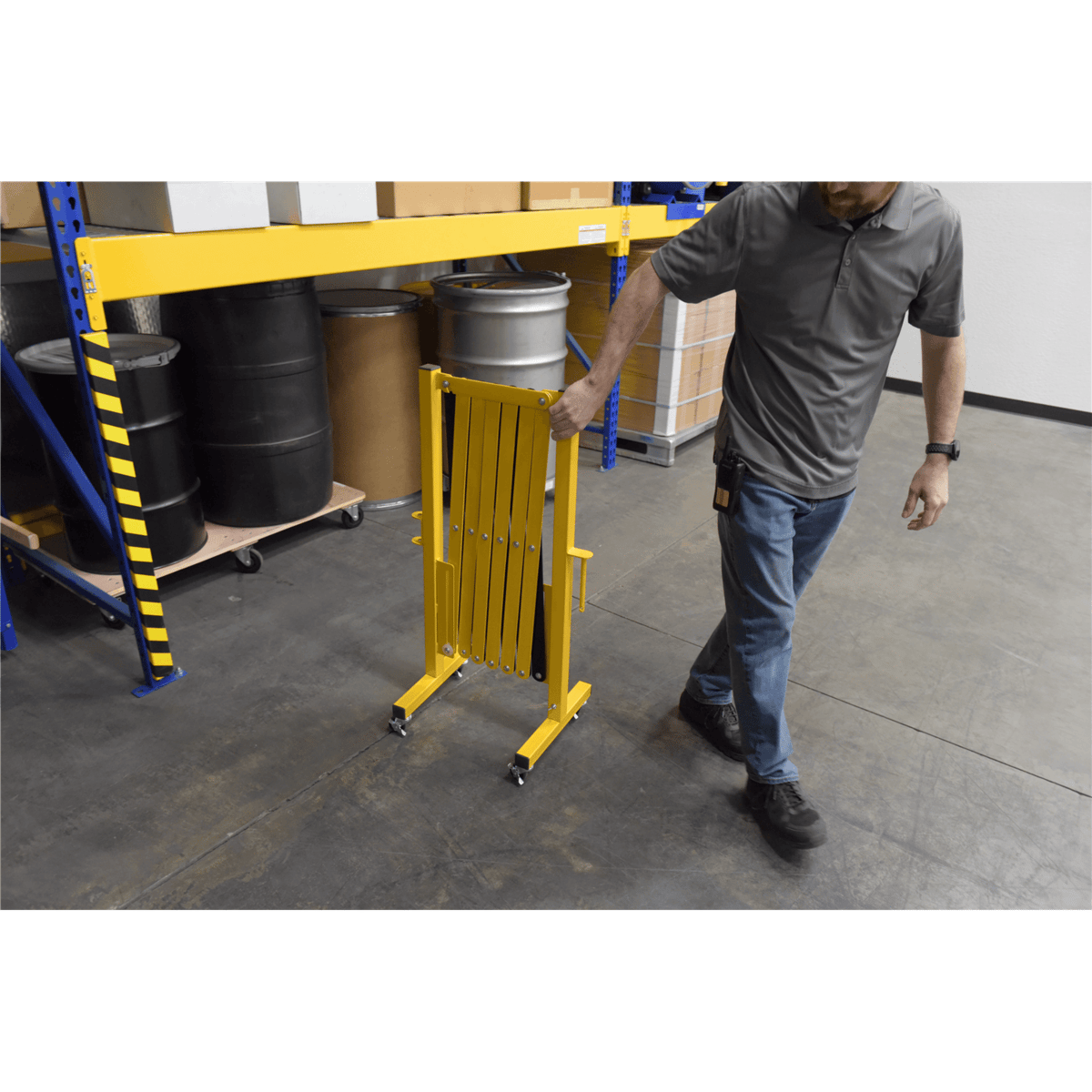 Vestil Steel Expand-A-Gate with Casters 45 In. x 45 In. x 39 In. 144 In. Yellow EXGATE-30-C