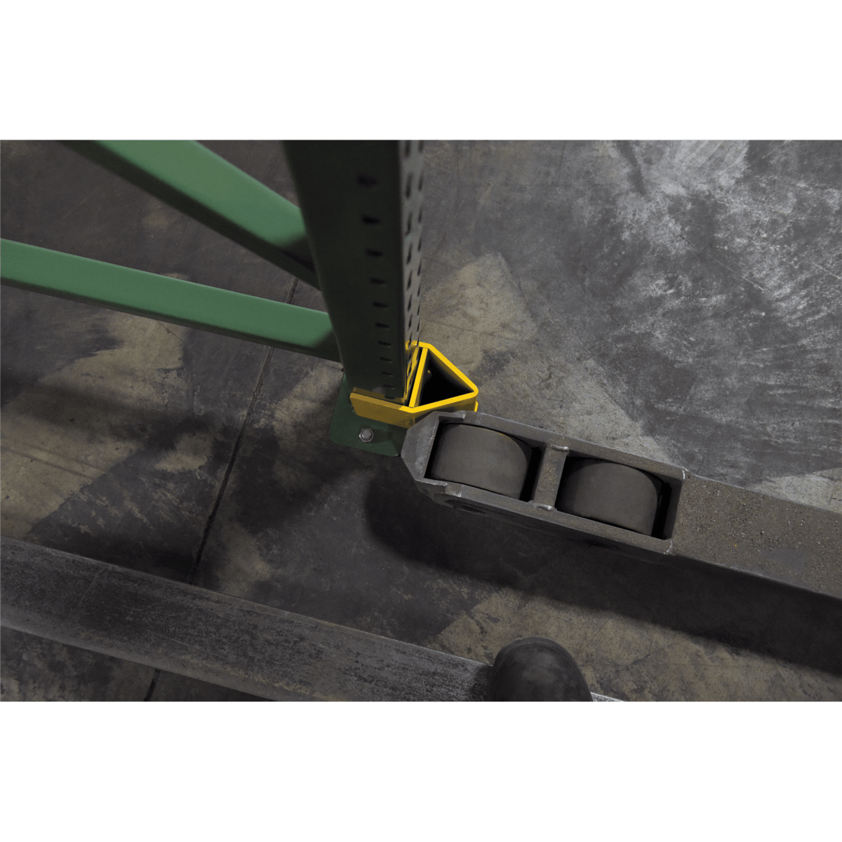 Vestil Steel Upright Rack Guard 7 In. x 5 In. x 5 In. Yellow G3-V4-YL