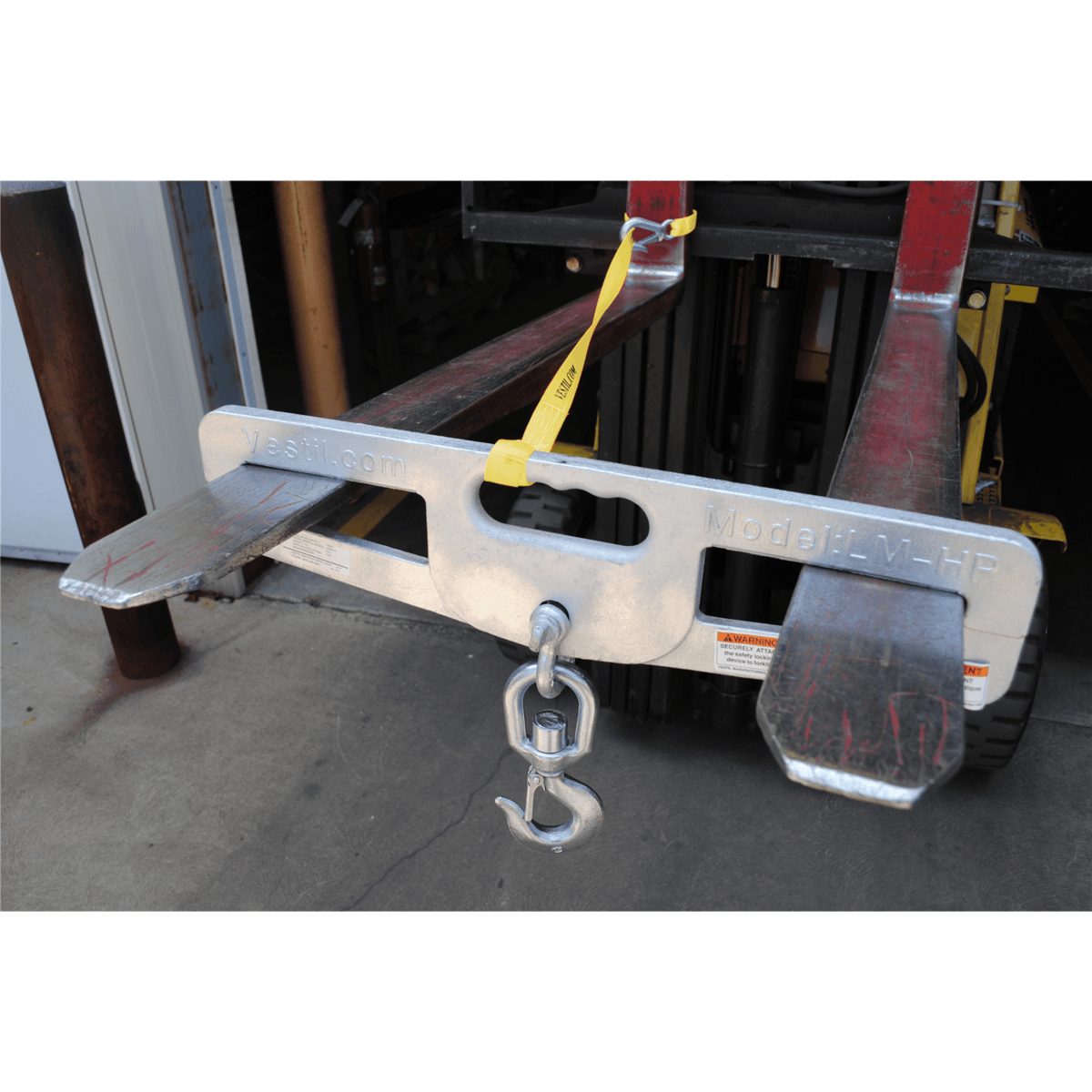 Vestil Steel Fork Truck Hook Plate Swivel 4000 Lb. Capacity Silver LM-HP4-S
