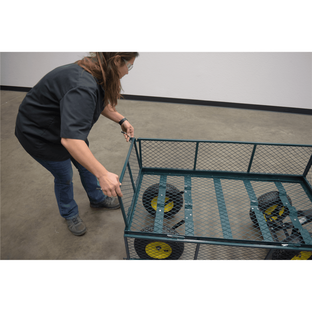 Vestil Steel Landscape Cart with Fold Down Side 53 In. x 24 In. x 26 In. 1000 Lb. Green LSC-2448-4SD