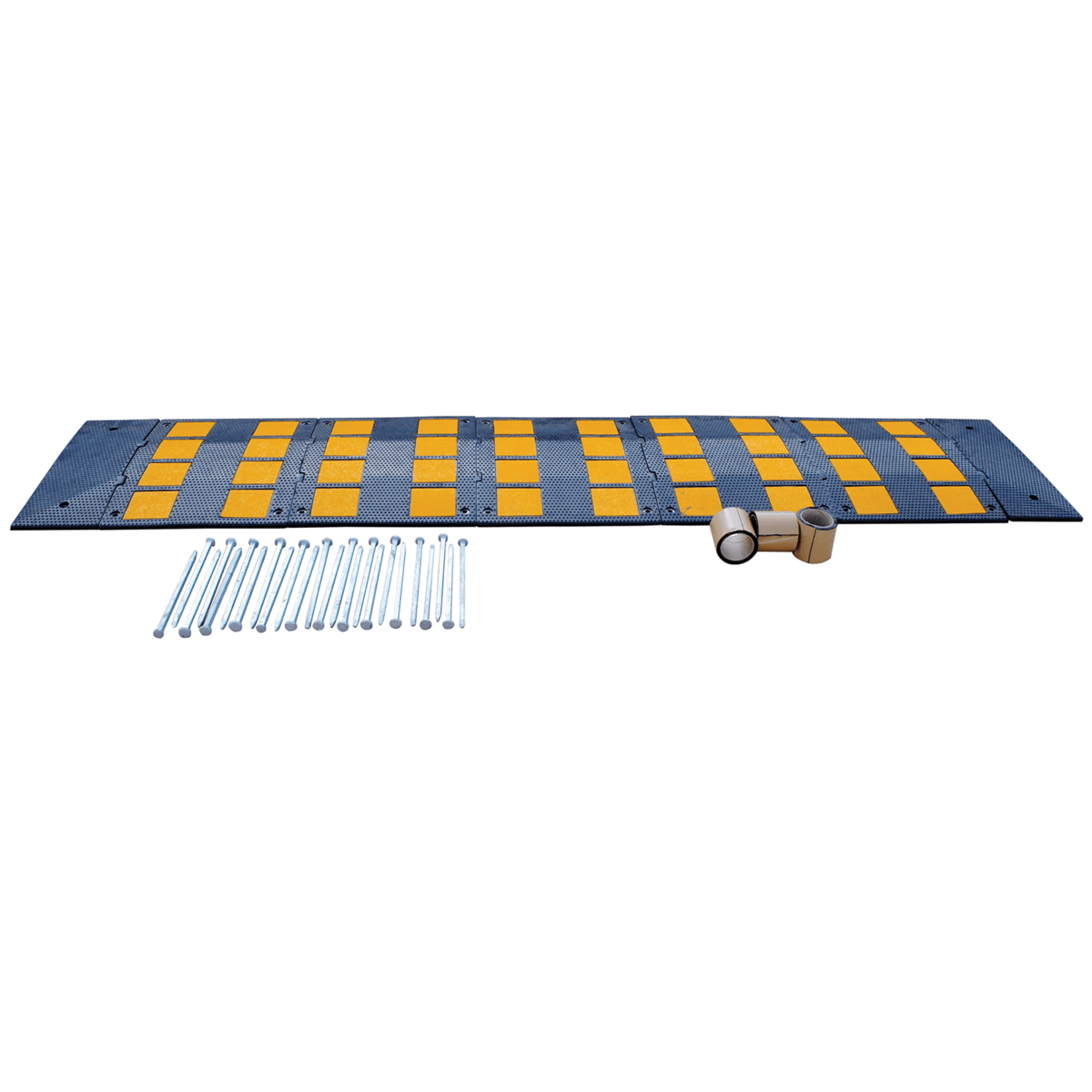 Vestil Rubber SpeedHump Asphalt Hardware 110-3/4In x 23-1/2In x 1-5/8In 40000Lb Blk/Yel RSH-108-24-A