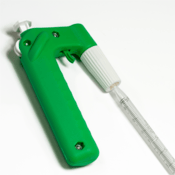 SP Bel-Art Fast Release Pipette Pump III 10 mL Pipettor, Green