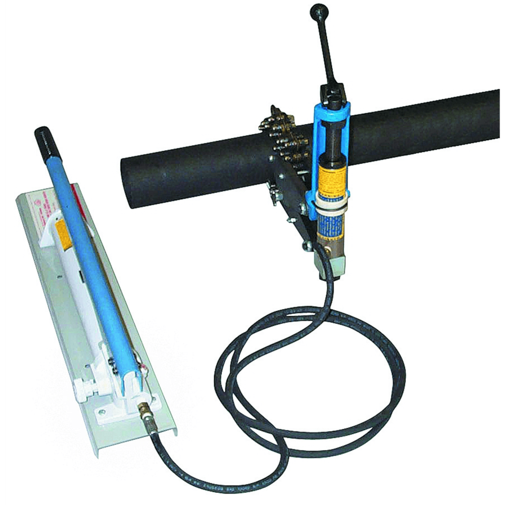 Tile store pipe cutter